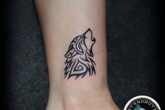 Line Art Tribal WOlf